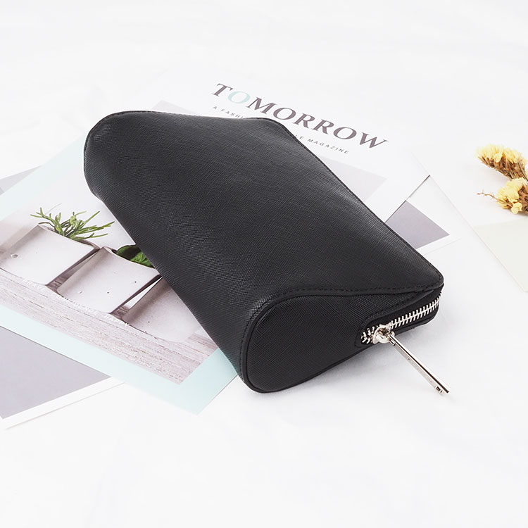 luxury black top Leather zipper Makeup Bag