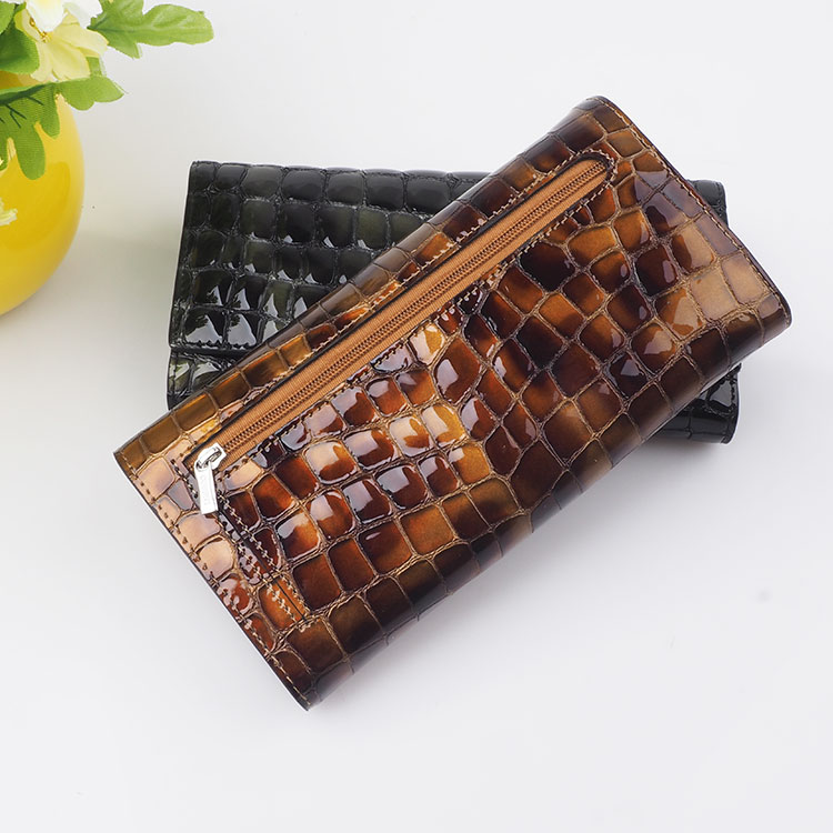 2020 cossni new design women long Patent Leather Wallet