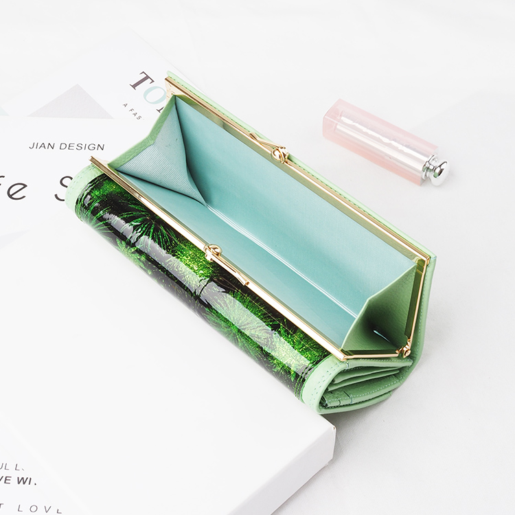 New design green long OEM Patent Leather Wallet