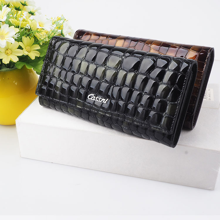 2020 cossni new design women long Patent Leather Wallet