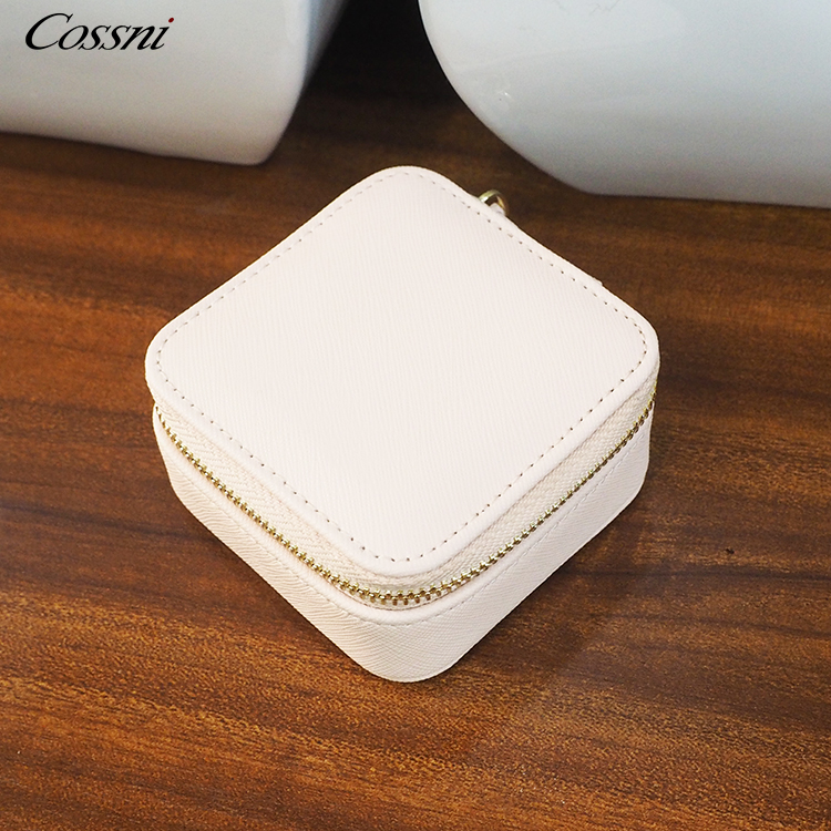 2021 Leather wear Storage Box Multi Function Flip Portable Jewelry Boxes travel jewelry case